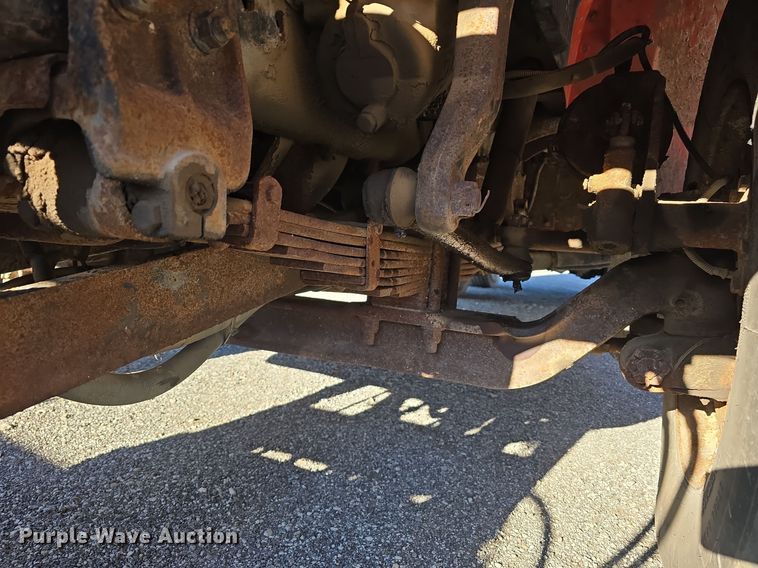 image for item LW9983 1999 International 4900 dump truck