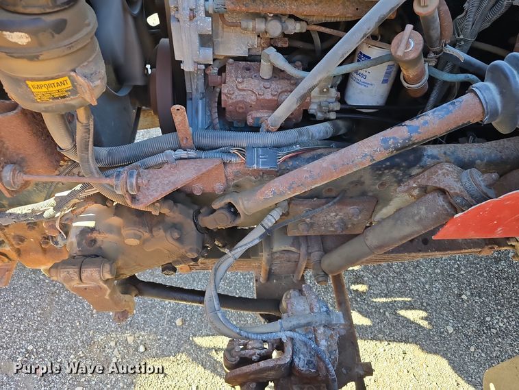 image for item LW9983 1999 International 4900 dump truck