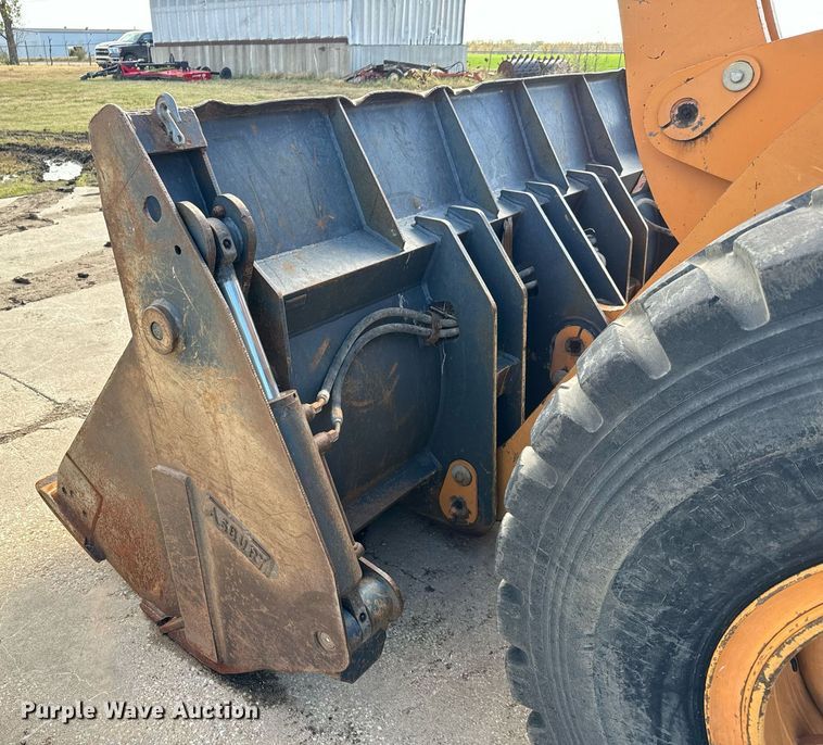 image for item MS9977 2008 Case 721E wheel loader