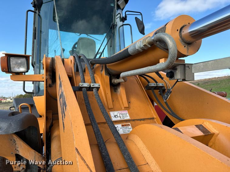 image for item MS9977 2008 Case 721E wheel loader