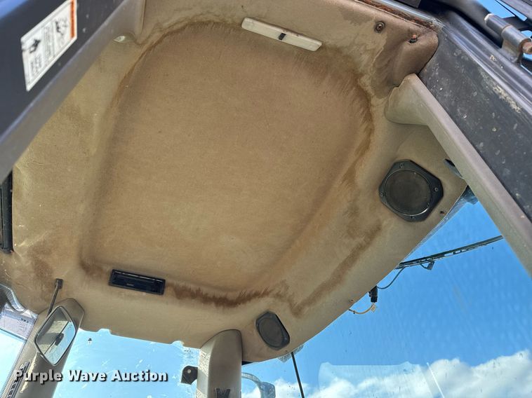 image for item MS9977 2008 Case 721E wheel loader