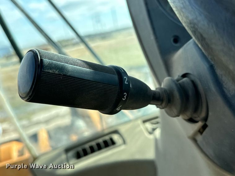 image for item MS9977 2008 Case 721E wheel loader