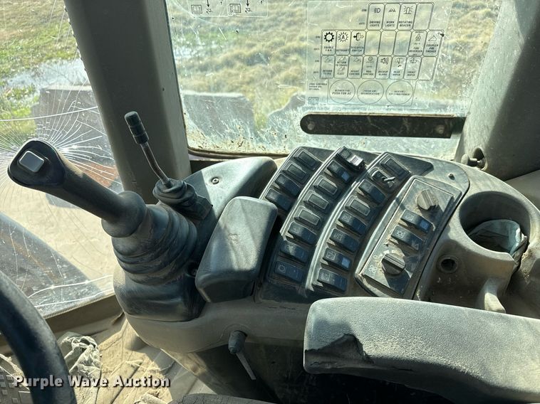 image for item MS9977 2008 Case 721E wheel loader