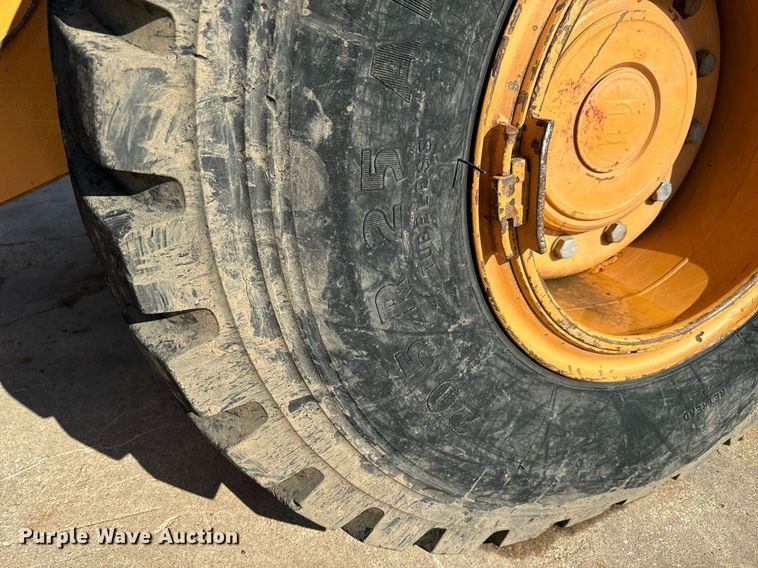 image for item MS9977 2008 Case 721E wheel loader