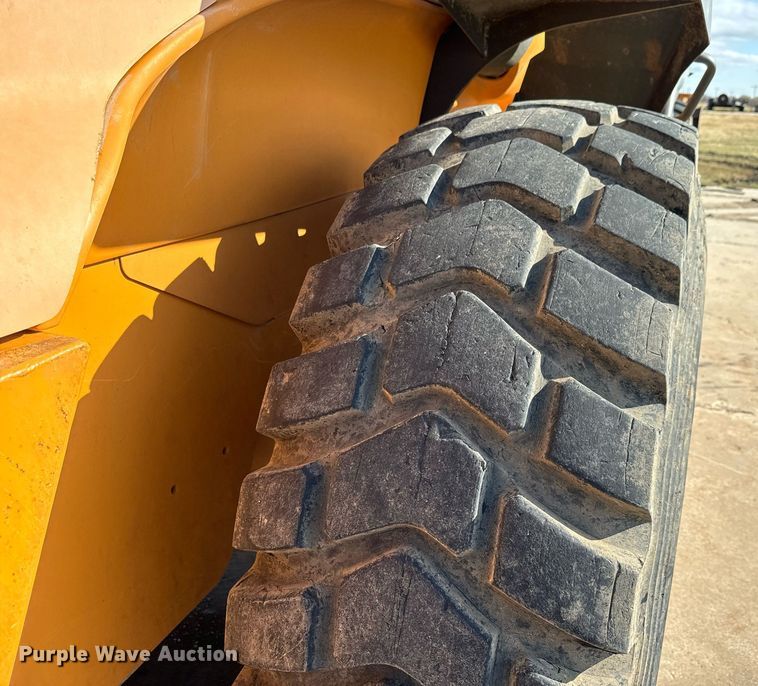 image for item MS9977 2008 Case 721E wheel loader