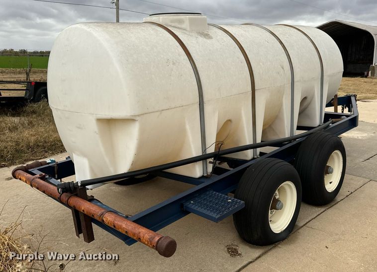 image for item MT9000 Schaben P-265-1010 nurse tank trailer