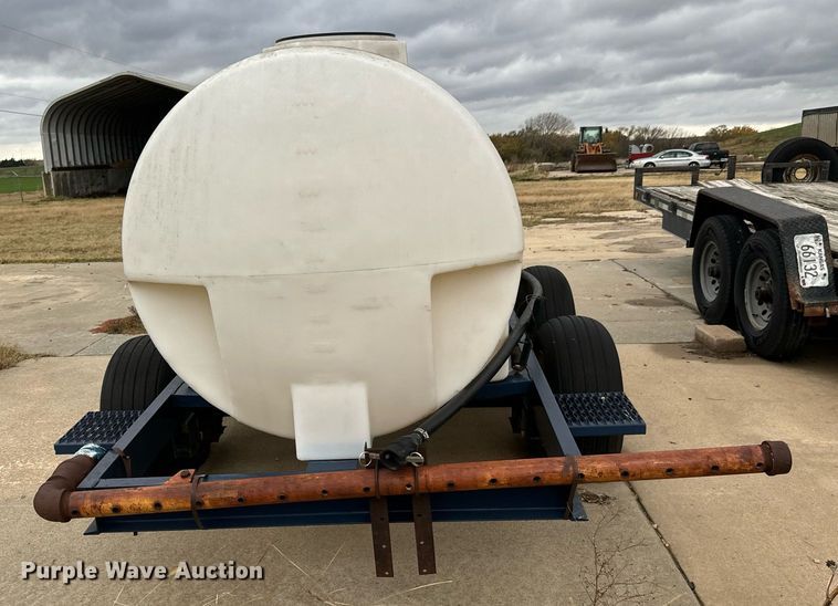 image for item MT9000 Schaben P-265-1010 nurse tank trailer