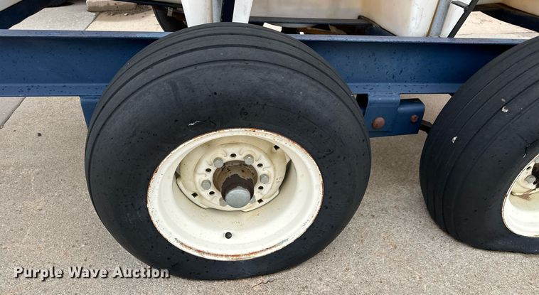 image for item MT9000 Schaben P-265-1010 nurse tank trailer