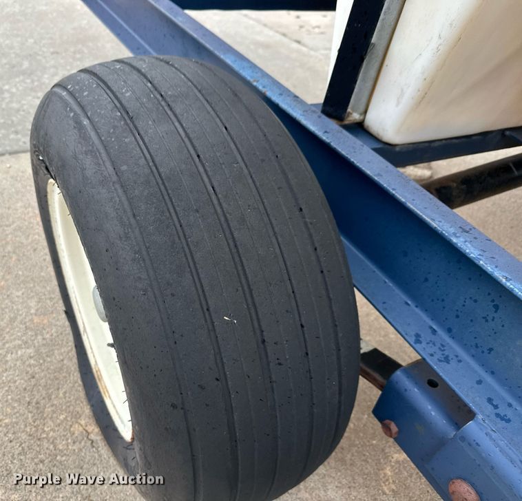 image for item MT9000 Schaben P-265-1010 nurse tank trailer