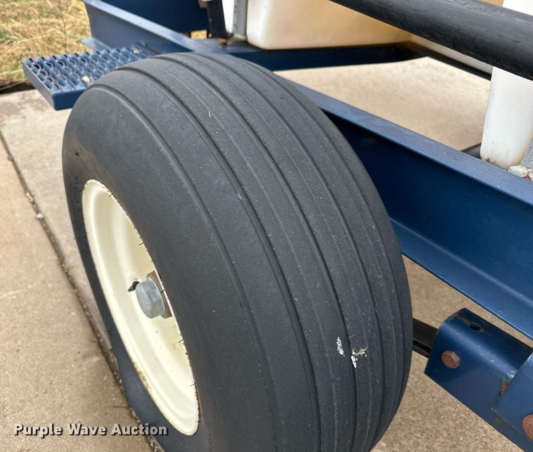 image for item MT9000 Schaben P-265-1010 nurse tank trailer