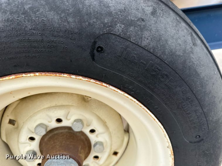 image for item MT9000 Schaben P-265-1010 nurse tank trailer