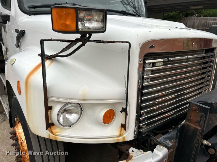image for item NJ9589 2009 Freightliner Business Class M2  dump truck