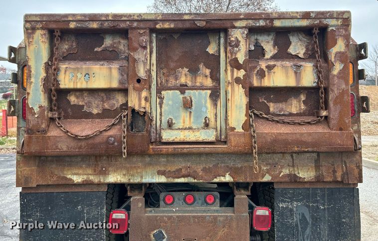 image for item NJ9589 2009 Freightliner Business Class M2  dump truck