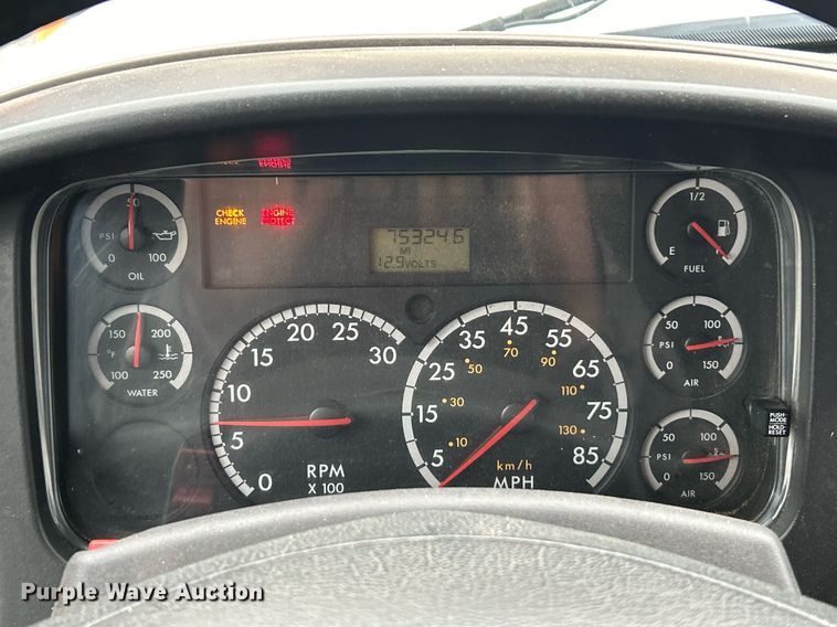 image for item NJ9589 2009 Freightliner Business Class M2  dump truck