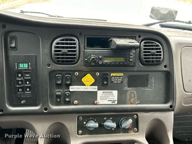 image for item NJ9589 2009 Freightliner Business Class M2  dump truck