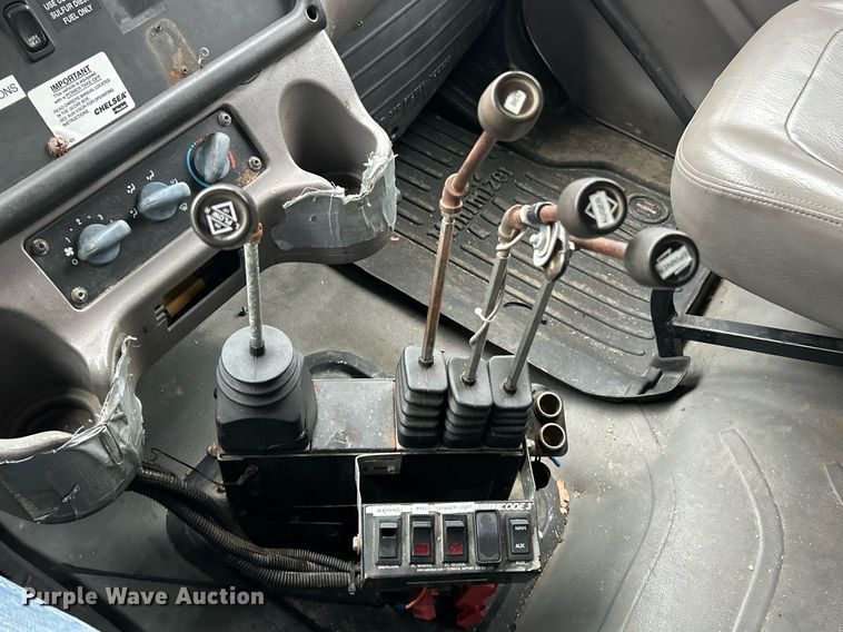 image for item NJ9589 2009 Freightliner Business Class M2  dump truck