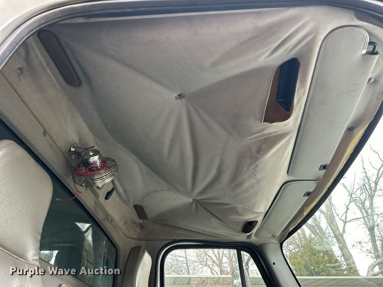 image for item NJ9589 2009 Freightliner Business Class M2  dump truck