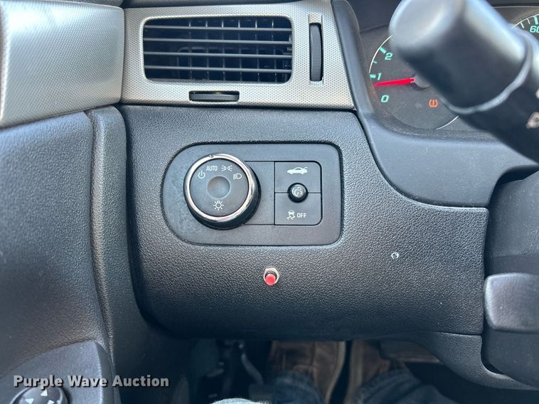 image for item NJ9593 2013 Chevrolet Impala 