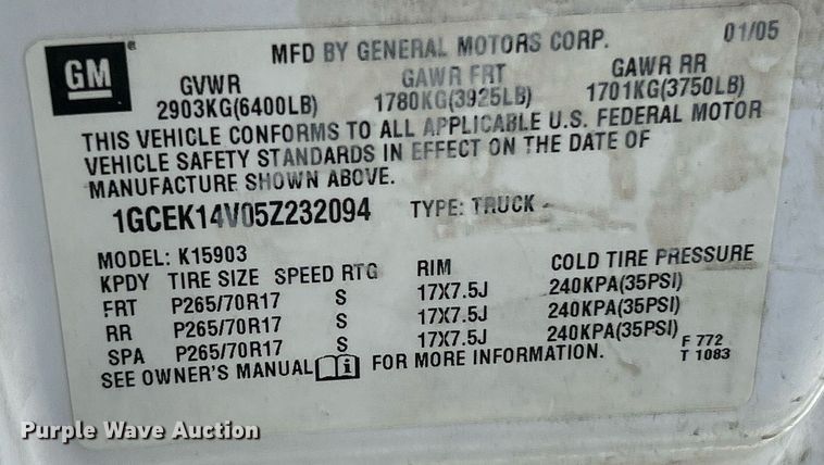 image for item NJ9595 2005 Chevrolet Silverado 1500 pickup truck