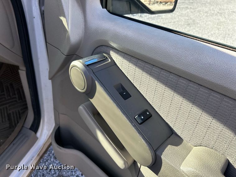 image for item NJ9596 2007 Ford Explorer XLT SUV