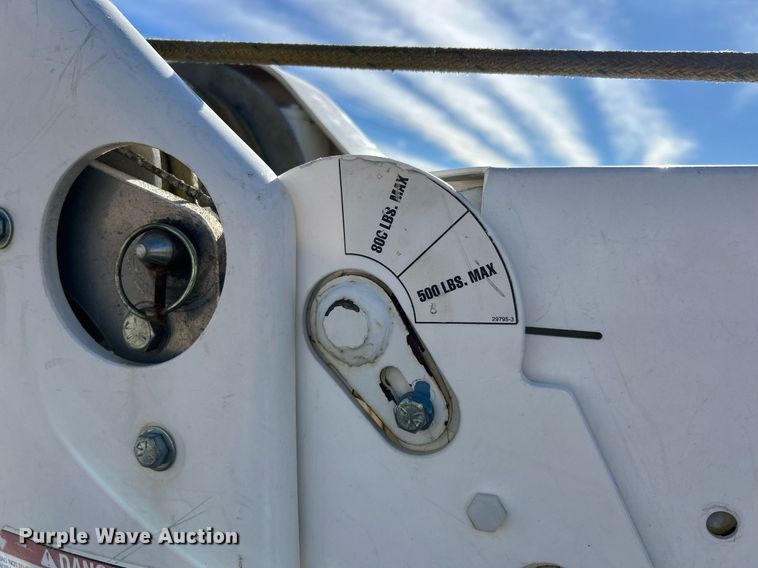 image for item NJ9597 2004 Ford F550 Super Duty XL bucket truck