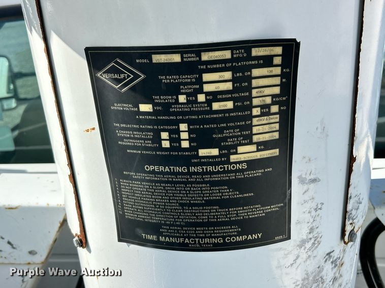 image for item NJ9597 2004 Ford F550 Super Duty XL bucket truck