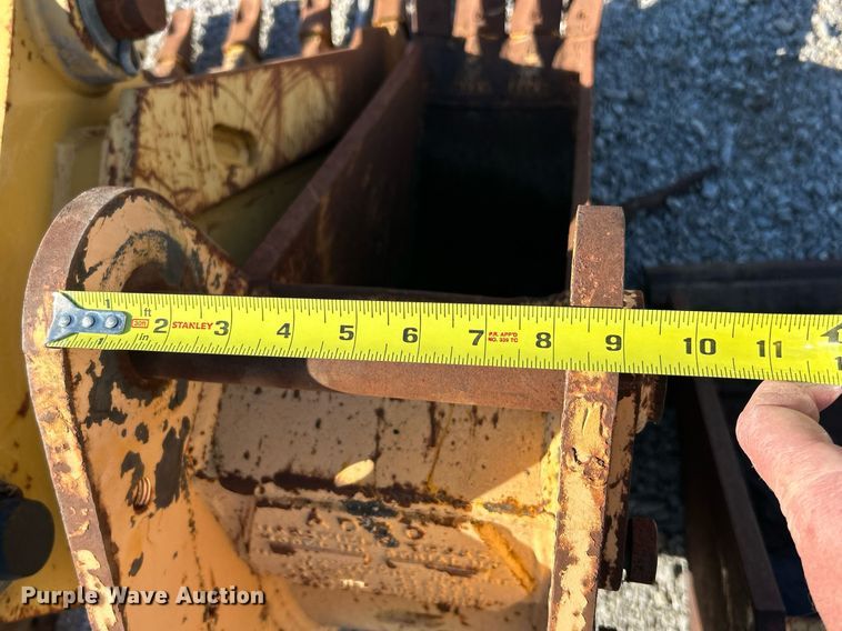 image for item NJ9599 (4) buckets