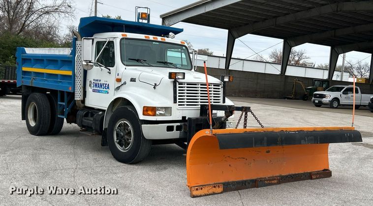 image for item NJ9609 1998 International 4700 dump truck