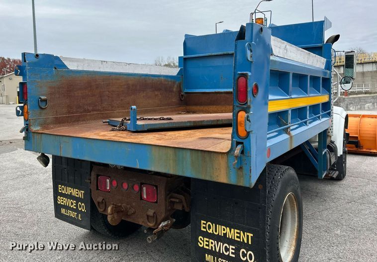 image for item NJ9609 1998 International 4700 dump truck