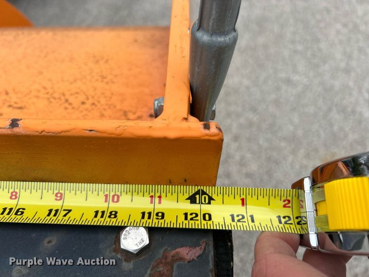 image for item NJ9609 1998 International 4700 dump truck