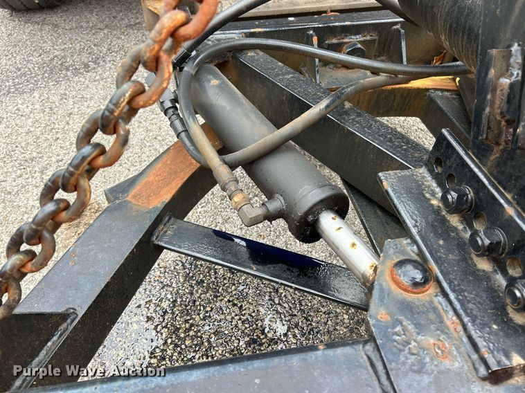 image for item NJ9609 1998 International 4700 dump truck