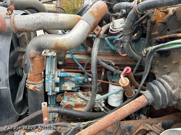 image for item NJ9609 1998 International 4700 dump truck