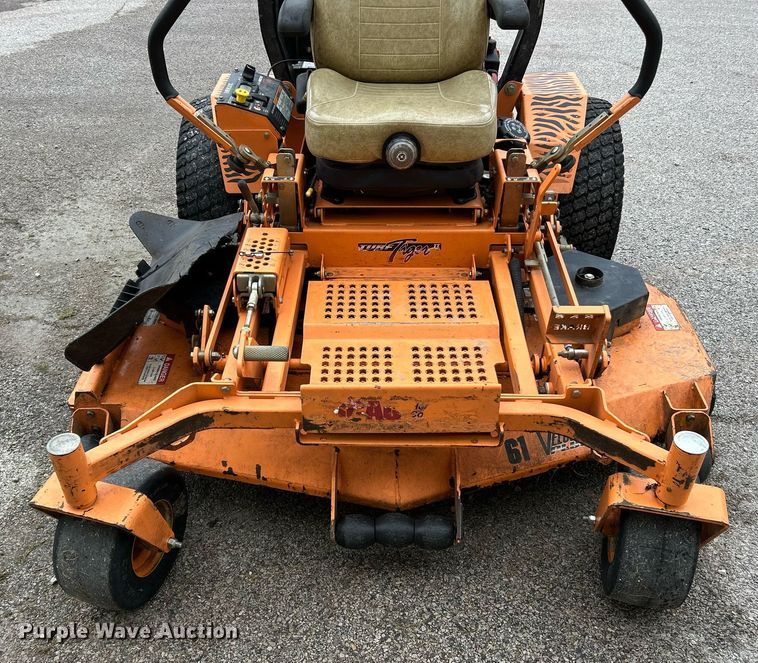 image for item NJ9610 Scag Turf Tiger II ZTR lawn mower