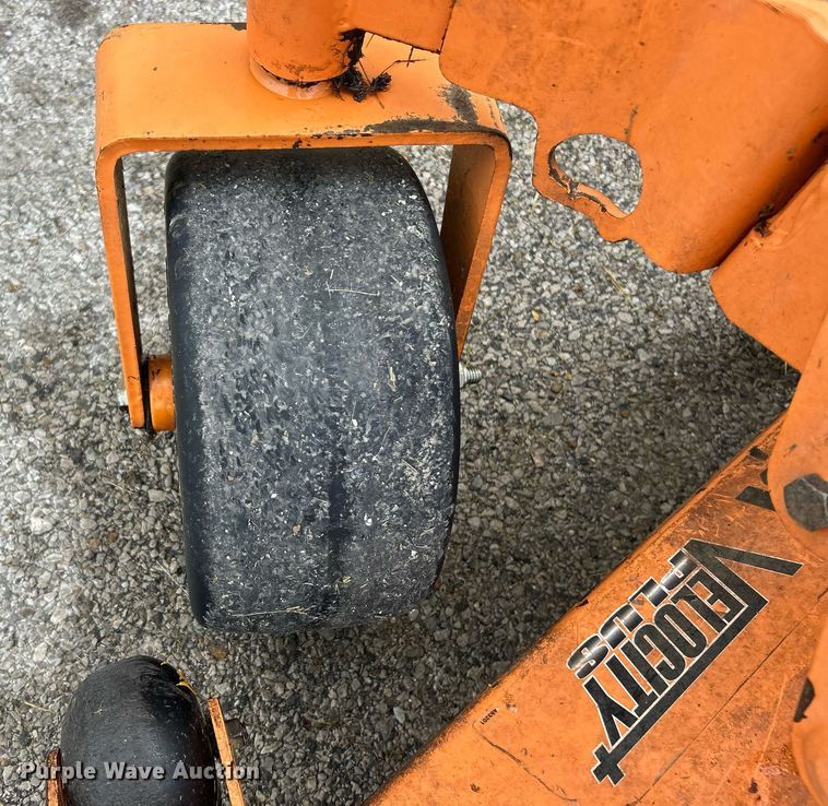 image for item NJ9610 Scag Turf Tiger II ZTR lawn mower