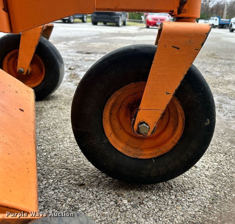 image for item NJ9611 Scag Tiger Cat ZTR lawn mower