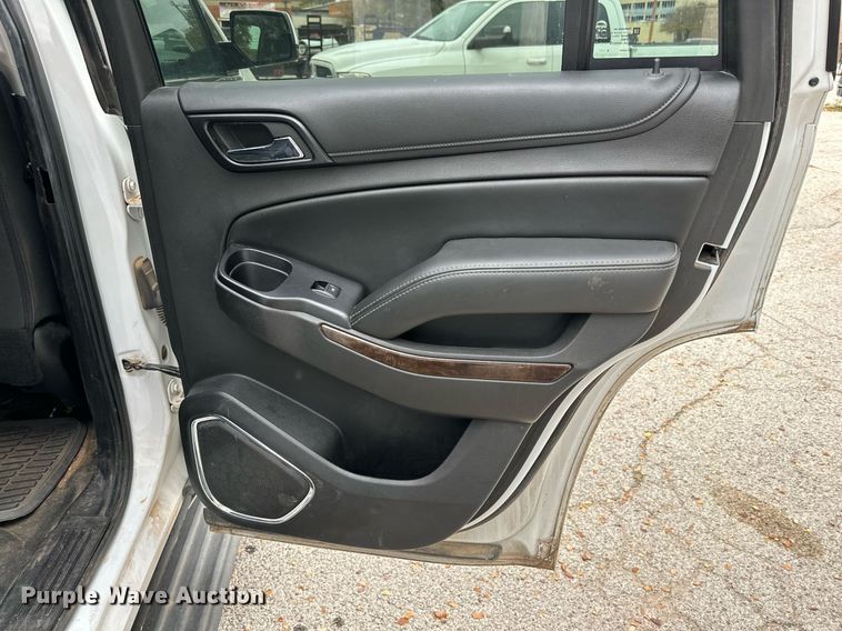 image for item NQ9102 2016 Chevrolet Tahoe Police  SUV