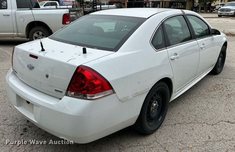 image for item NQ9104 2015 Chevrolet Impala Police  