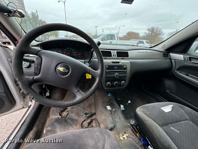 image for item NQ9104 2015 Chevrolet Impala Police  