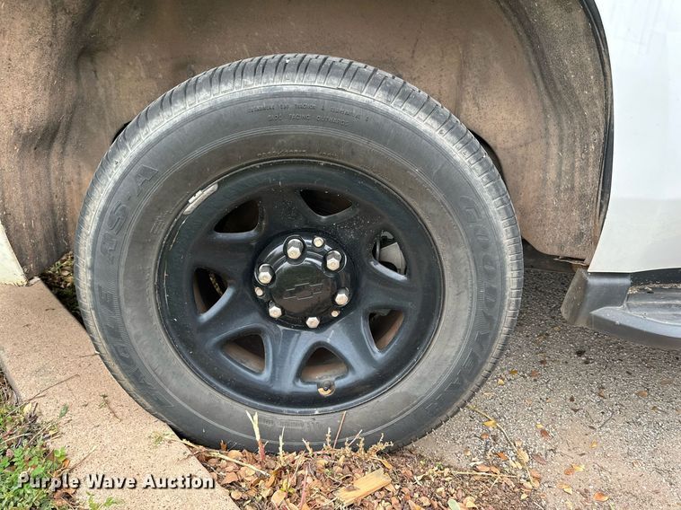 image for item NQ9110 2017 Chevrolet Tahoe Police SUV