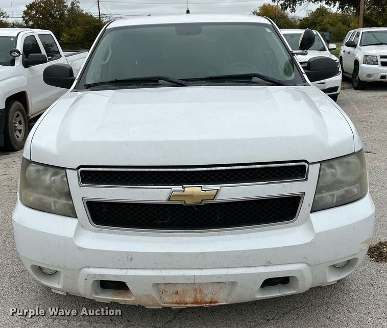 image for item NQ9111 2011 Chevrolet Tahoe Police  SUV