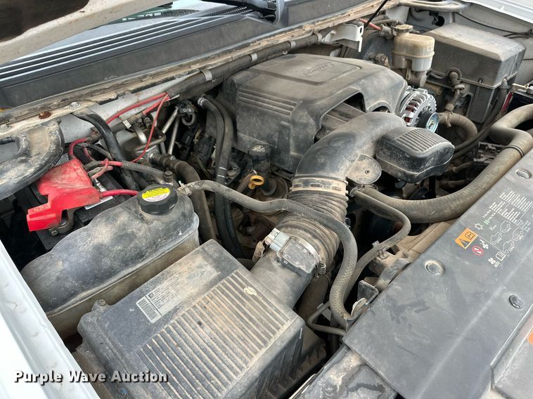 image for item NQ9111 2011 Chevrolet Tahoe Police  SUV