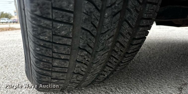 image for item NQ9111 2011 Chevrolet Tahoe Police  SUV