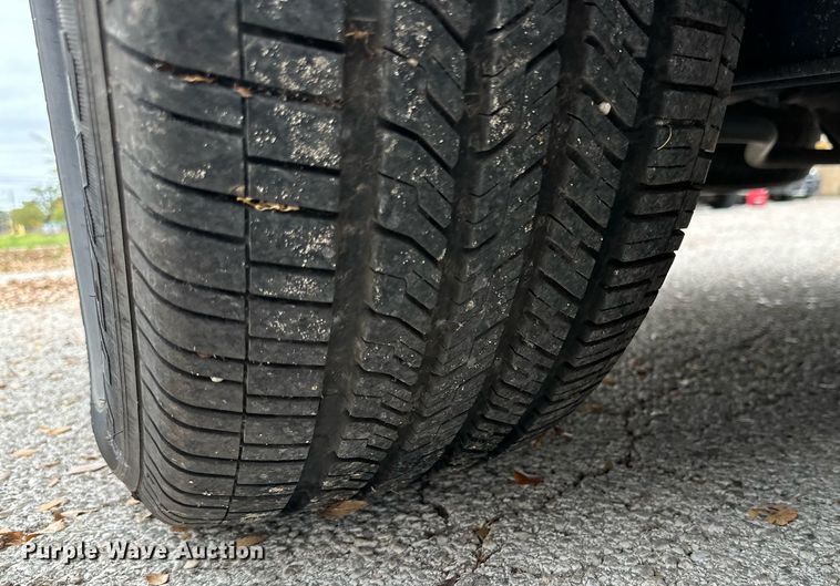 image for item NQ9111 2011 Chevrolet Tahoe Police  SUV