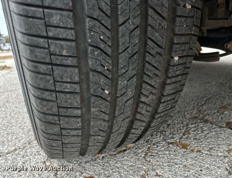 image for item NQ9111 2011 Chevrolet Tahoe Police  SUV