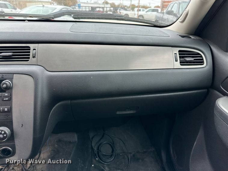 image for item NQ9114 2013 Chevrolet Tahoe Police  SUV