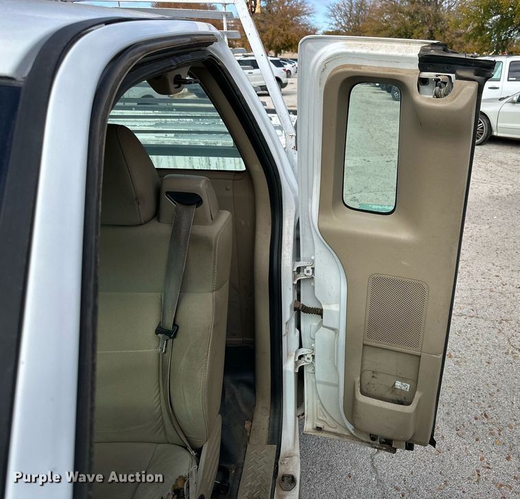 image for item NQ9117 2008 Ford F150 pickup truck