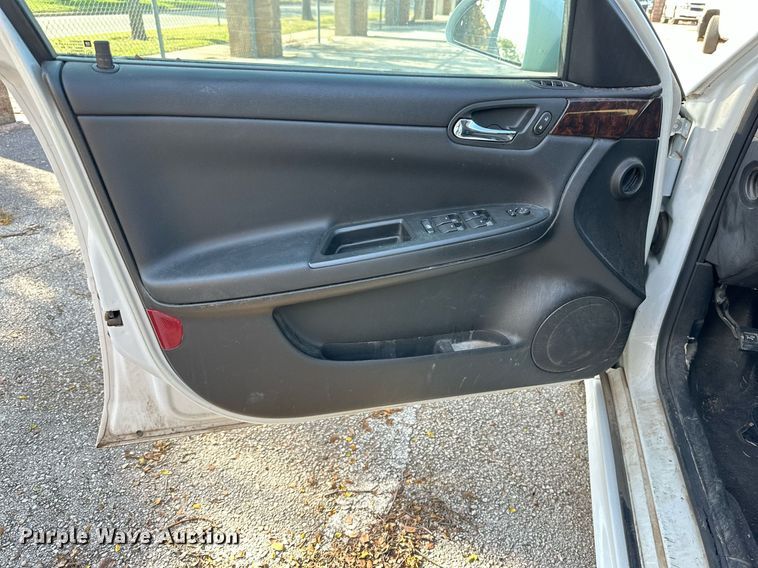 image for item NQ9118 2012 Chevrolet Impala 