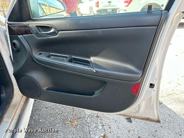 image for item NQ9118 2012 Chevrolet Impala 