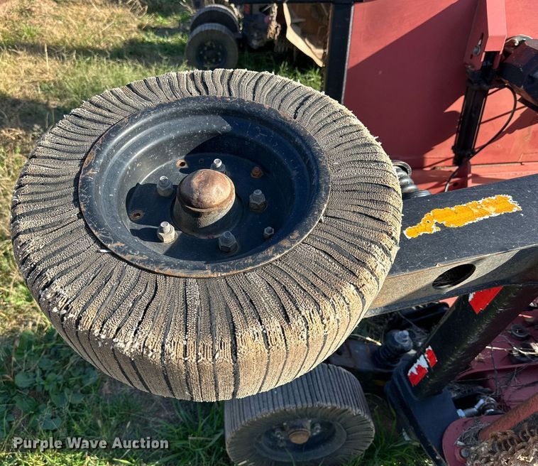 image for item NQ9120 Bush Hog 2715 batwing rotary mower