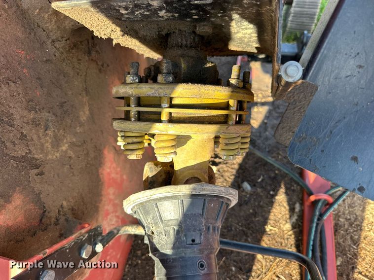 image for item NQ9121 Bush Hog 2715 batwing rotary mower